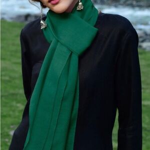 New Scarf 100% Cashmere Scarf Solid Medium Green